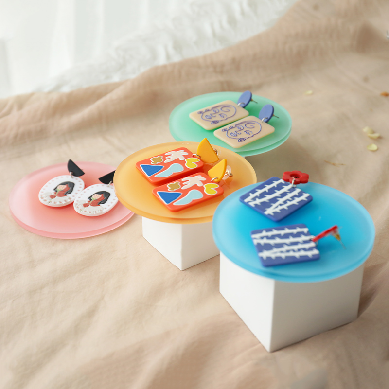 Acrylic Jewelry Display Stand  - Home Decor Online Shopping のレビューと価格