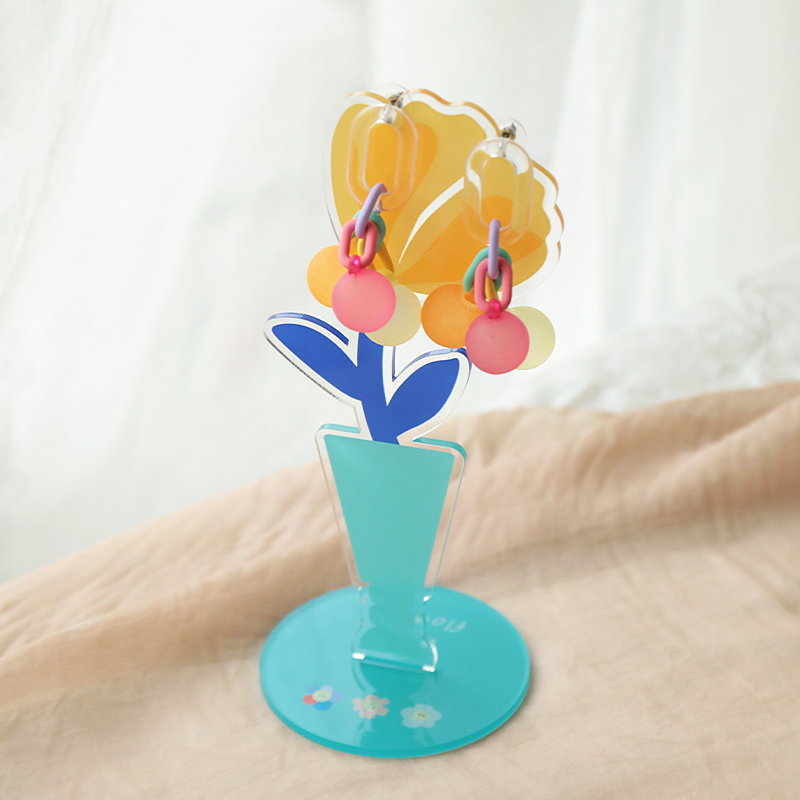 Acrylic Jewelry Display Stand  - Home Decor Online Shopping のレビューと価格