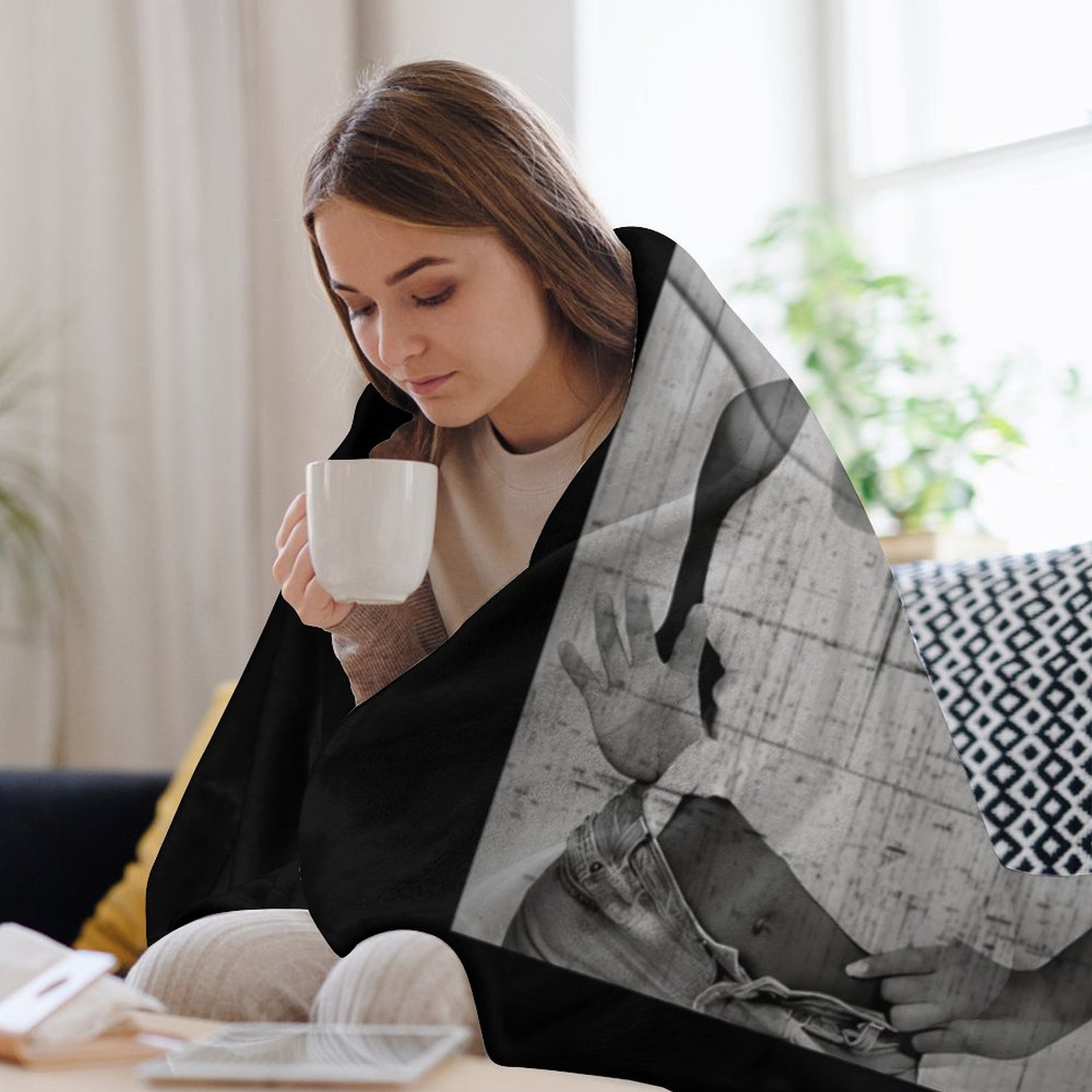 Whitney Houston Throw Blanket  - Home Decor Houston のレビューと価格