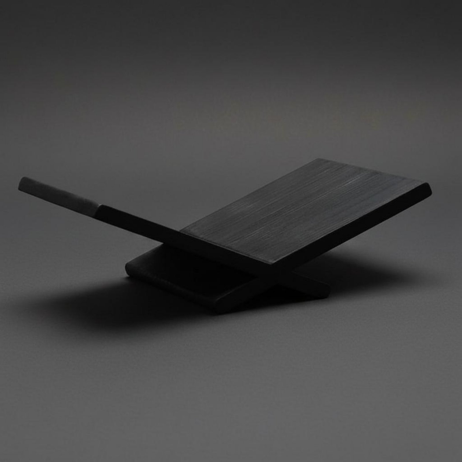 Carbonized Wood Book Stand Rus - Aesthetic Bookend のレビューと価格