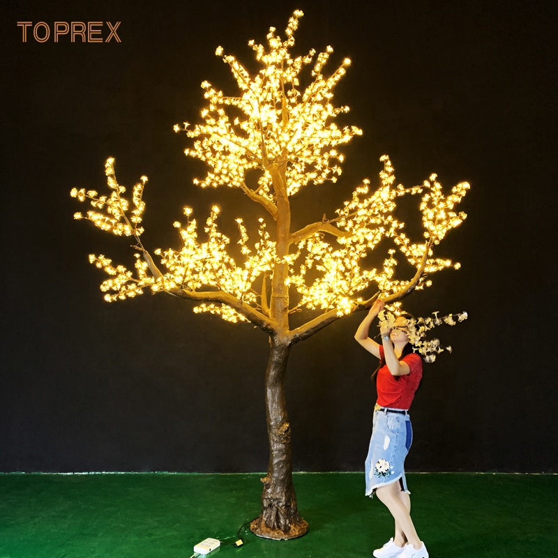 Waterproof RGB Artificial Tree - Home Decor Event のレビューと価格