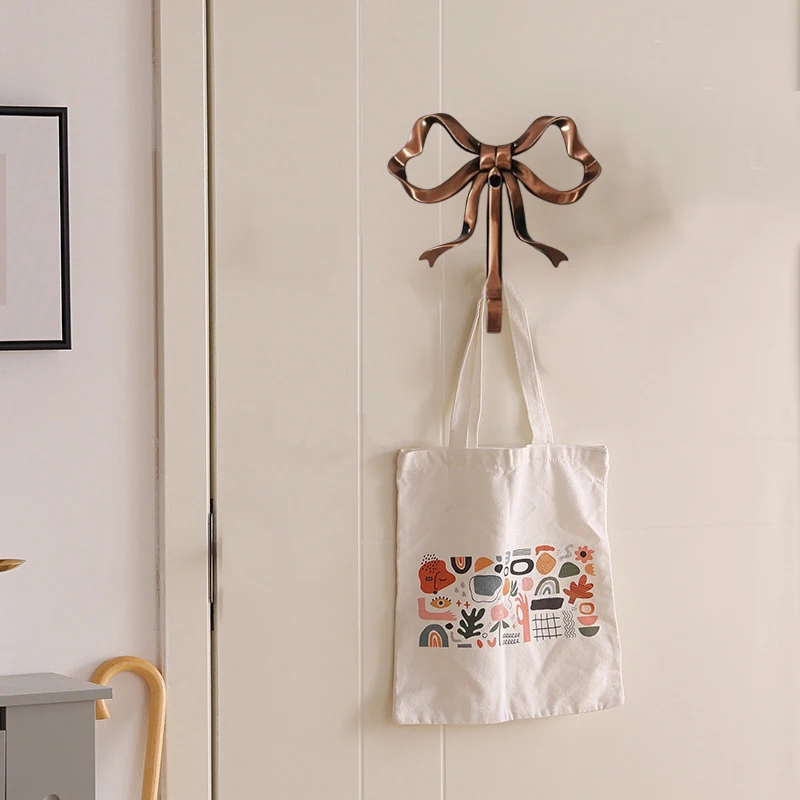Alloy Button Hook - Nordic Sty - Home Decor Retro のレビューと価格