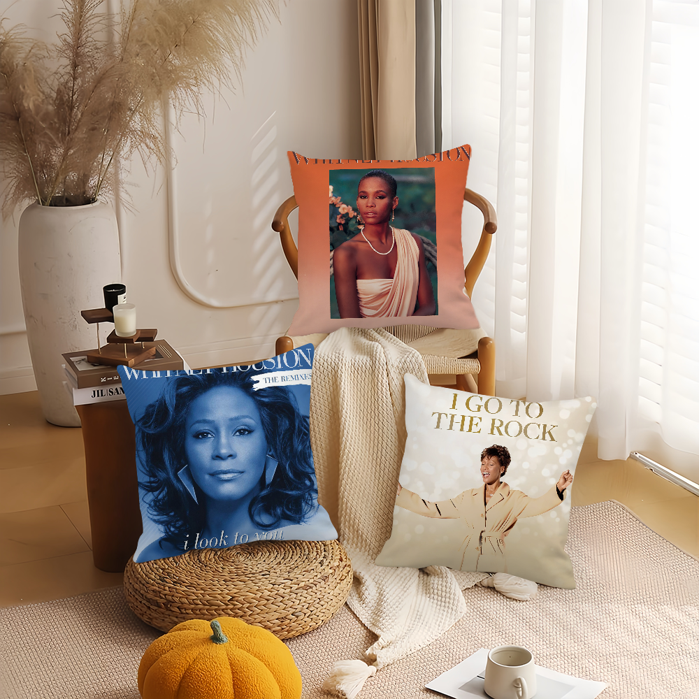 Singer Whitney Houston Pillow  - Home Decor Houston のレビューと価格
