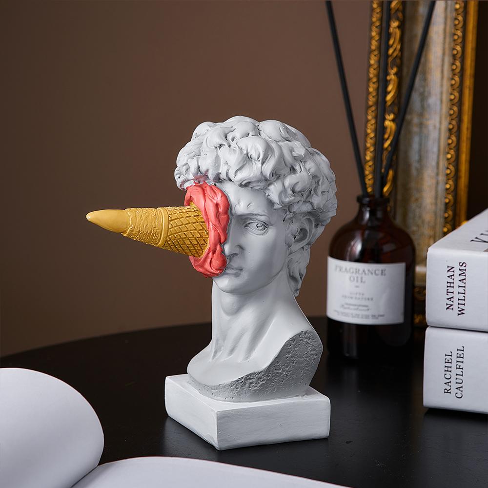 Modern Nordic Figure Ornament  - Home Decor Aesthetic Pinterest のレビューと価格